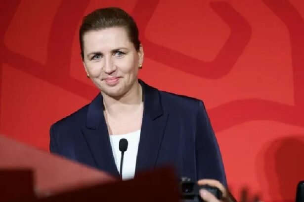 डेनमार्क की प्रधानमंत्री ने हार के बाद दिया इस्तीफा:पर्यावरण की चिंता के चलते छोड़ दिया था मेकअप, ट्रम्प को भी चुनौती दे चुकीं मेटे