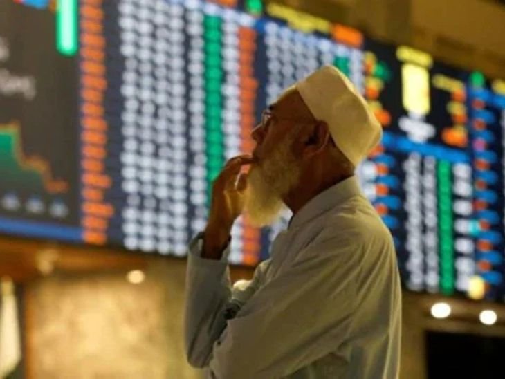 Pakistan Stock Market Plunges 5000 Points