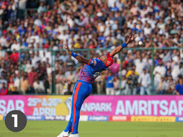 IPL में साउथ अफ्रीकी बॉलर एनगिडी को सिर में चोट:कैच लेते वक्त गिरे, ग्राउंड में एम्बुलेंस बुलाकर अस्पताल ले जाया गया; खतरे से बाहर