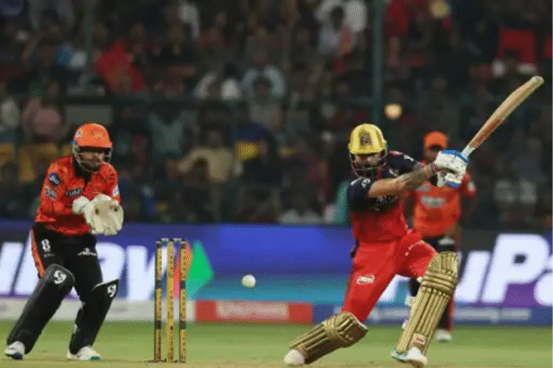 IPL के 19वें सीजन में भारतीय बल्लेबाजों का रिकॉर्ड योगदान:भारतीय बैटर्स विदेशियों पर भारी, कुल रन के 69% इनके नाम, स्ट्राइक रेट में अव्वल