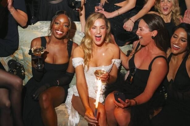 बिना दूल्हे शादी जैसी रस्में, न्यूयॉर्क- लंदन तक नया ट्रेंड:अविवाहित महिलाएं अब बर्थडे पर दुल्हन जैसा जोड़ा पहन कर जश्न मना रहीं