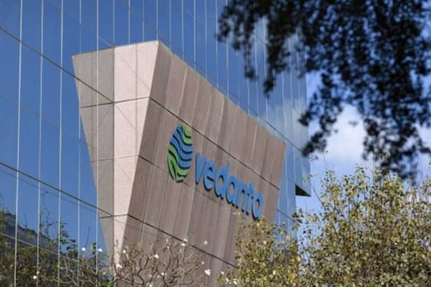 वेदांता का डीमर्जर 1-मई से प्रभावी होगा:निवेशकों को 1 के बदले 4 कंपनियों के शेयर मिलेंगे; मिड-मई तक कंपनियों की लिस्टिंग होगी