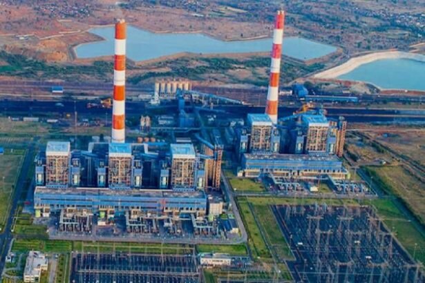 अडाणी पावर का चौथी तिमाही में मुनाफा 64% बढ़ा:यह ₹4,271 करोड़ रहा, रेवेन्यू भी 10% बढ़ा; नतीजों के बाद शेयर 2.5% गिरा