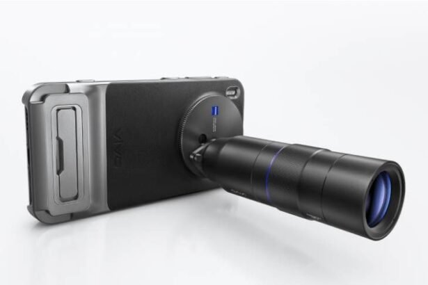 स्मार्टफोन कैमरा की नई रेस:फोटोग्राफी किट से DSLR जैसे फीचर्स दे रही कंपनियां; वीवो-ओपो जैसे ब्रांड एक्सटर्नल लेंस दे रहे