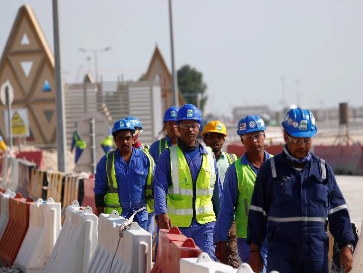 जान जोखिम में पर 45,000 की तनख्वाह छोड़ना मुश्किल:खाड़ी से रेमिटेंस बंद हुआ तो डूब जाएगी 2.4 करोड़ परिवारों की इकोनॉमी