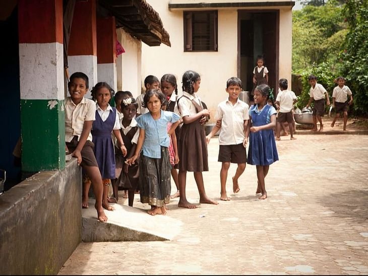 SC- प्राइवेट स्कूल EWS-कोटे में एडमिशन नहीं रोक सकते:स्टूडेंट को एडमिशन देने से इनकार करने की अपील को खारिज किया