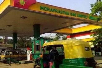 दिल्ली-NCR में CNG आज से ₹1 महंगी हुई:दो दिन में दाम ₹3 बढ़े, दिल्ली में ₹80.09 और नोएडा-गाजियाबाद में ₹88.70 किलो हुई