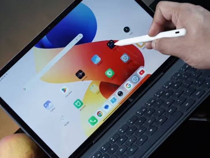 रेडमी पैड 2 प्रो रिव्यू, 12.1 इंच डिस्प्ले:12000mAh की बड़ी बैटरी और रिवर्स चार्जिंग के साथ वेल्यू फॉर मनी पैकेज