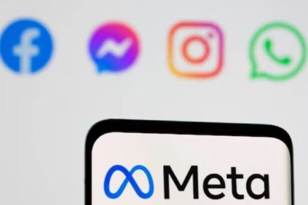 Facebook, Instagram, WhatsApp Subscription Options