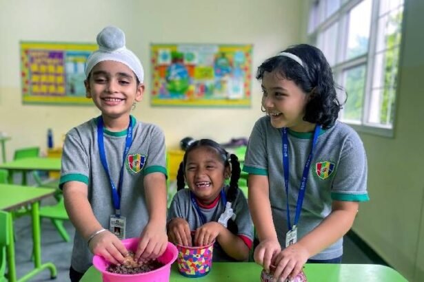 हरियाणा में गर्मी की छुट्टियों में अनूठा होमवर्क:पहली बार AI की एंट्री; छात्र अखबारों का एनालिसिस करेंगे, ढाबा खोलेंगे और थाने भी जाएंगे