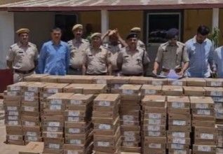 1 आरोपी से 4 करोड़ के लैपटॉप और टैबलेट बरामद:नागपुर से 641 लैपटॉप और टैबलेट चोरी किए थे, कंटेनर ड्राइवर से मिलकर की थी चोरी