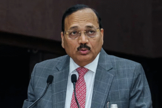 CJI सूर्यकांत ने कॅाकरोच वाले बयान पर सफाई दी:कहा- मेरा बयान गलत तरीके से पेश किया गया, मैंने फर्जी डिग्रीधारियों की आलोचना की