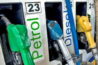 Global Tensions Fuel Oil Price Hike Fear; Govt Absorbs Rs 1 Lakh Cr Burden
