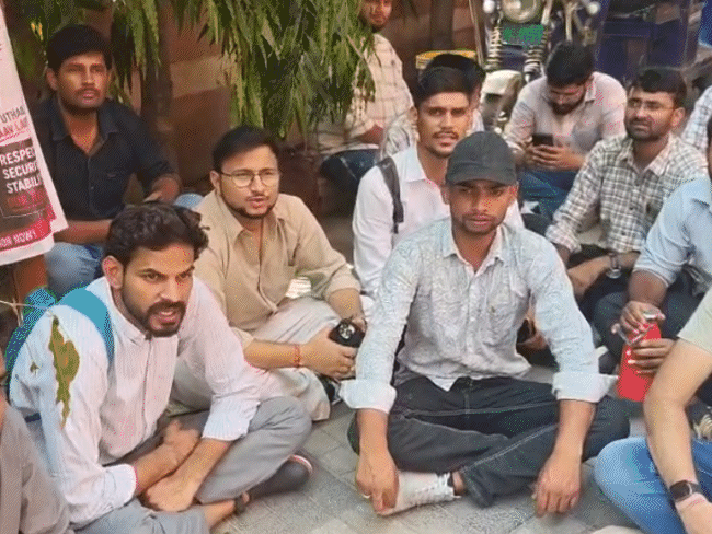 Foreign MBBS Students Protest Registration Delay