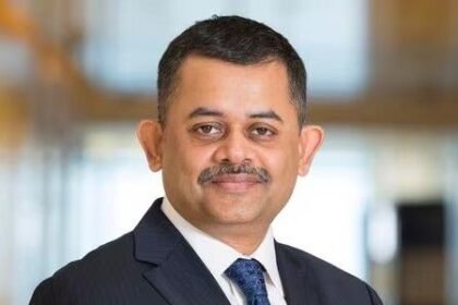वर्ल्ड बैंक में भारत के एग्जीक्यूटिव-डायरेक्टर बने इकोनॉमिस्ट नीलकंठ मिश्रा:उनका कार्यकाल 3 साल का होगा, परमेश्वरन अय्यर की जगह लेंगे