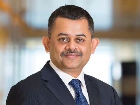 वर्ल्ड बैंक में भारत के एग्जीक्यूटिव-डायरेक्टर बने इकोनॉमिस्ट नीलकंठ मिश्रा:उनका कार्यकाल 3 साल का होगा, परमेश्वरन अय्यर की जगह लेंगे