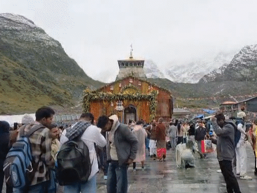 केदारनाथ धाम में 15.45 लाख श्रद्धालुओं ने फैलाया 250 टन कचरा, पिछले साल से 10.7 गुना बढ़ी स्वच्छता चुनौती