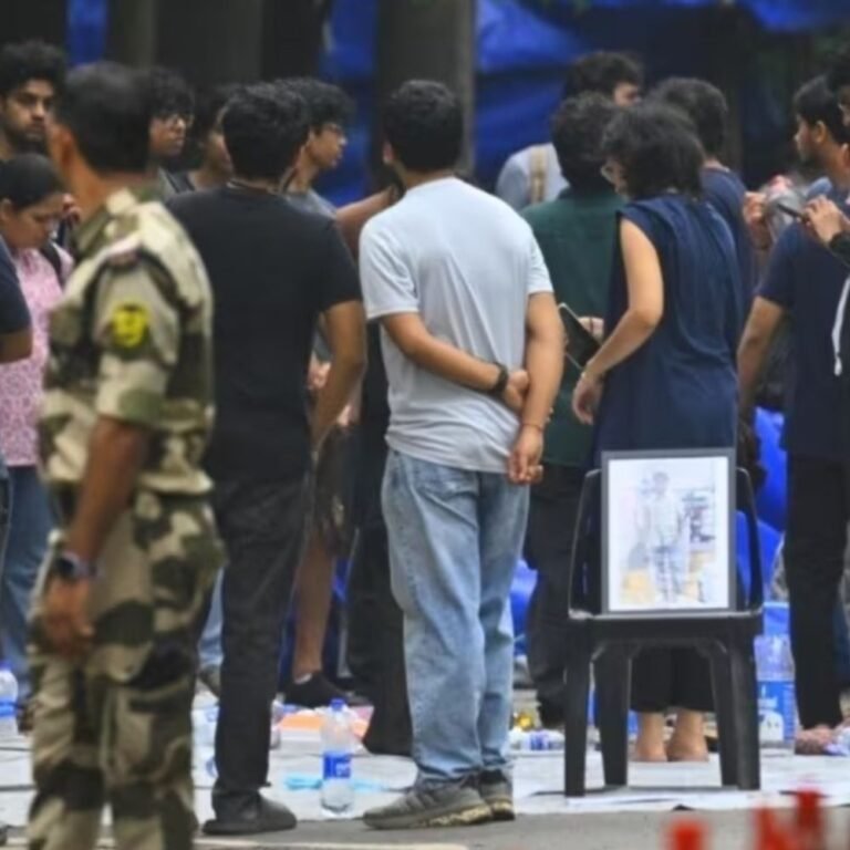 मुंबई क्राइम ब्रांच ने IIT बॉम्बे छात्र साहिल वाकोडे की आत्महत्या मामले की जांच अपने हाथ में ली मुंबई क्राइम ब्रांच ने IIT बॉम्बे छात्र साहिल वाकोडे की आत्महत्या मामले की जांच अपने हाथ में ली