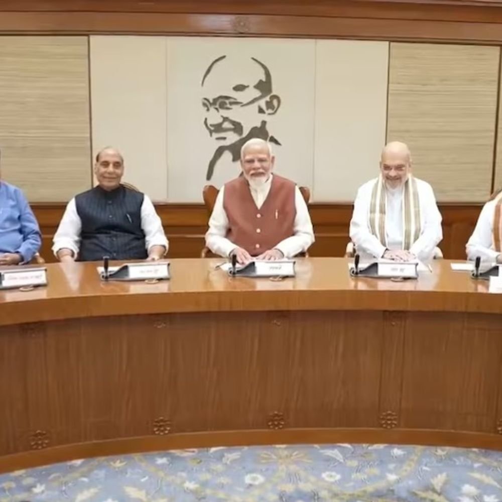 रक्षा खरीद नियमों में बड़ा बदलाव: ₹3,000 करोड़ से ऊपर के सौदों के लिए सीसीएस मंजूरी छूट मिल सकती है, मंत्रालय स्तर पर फैसला तेजी से